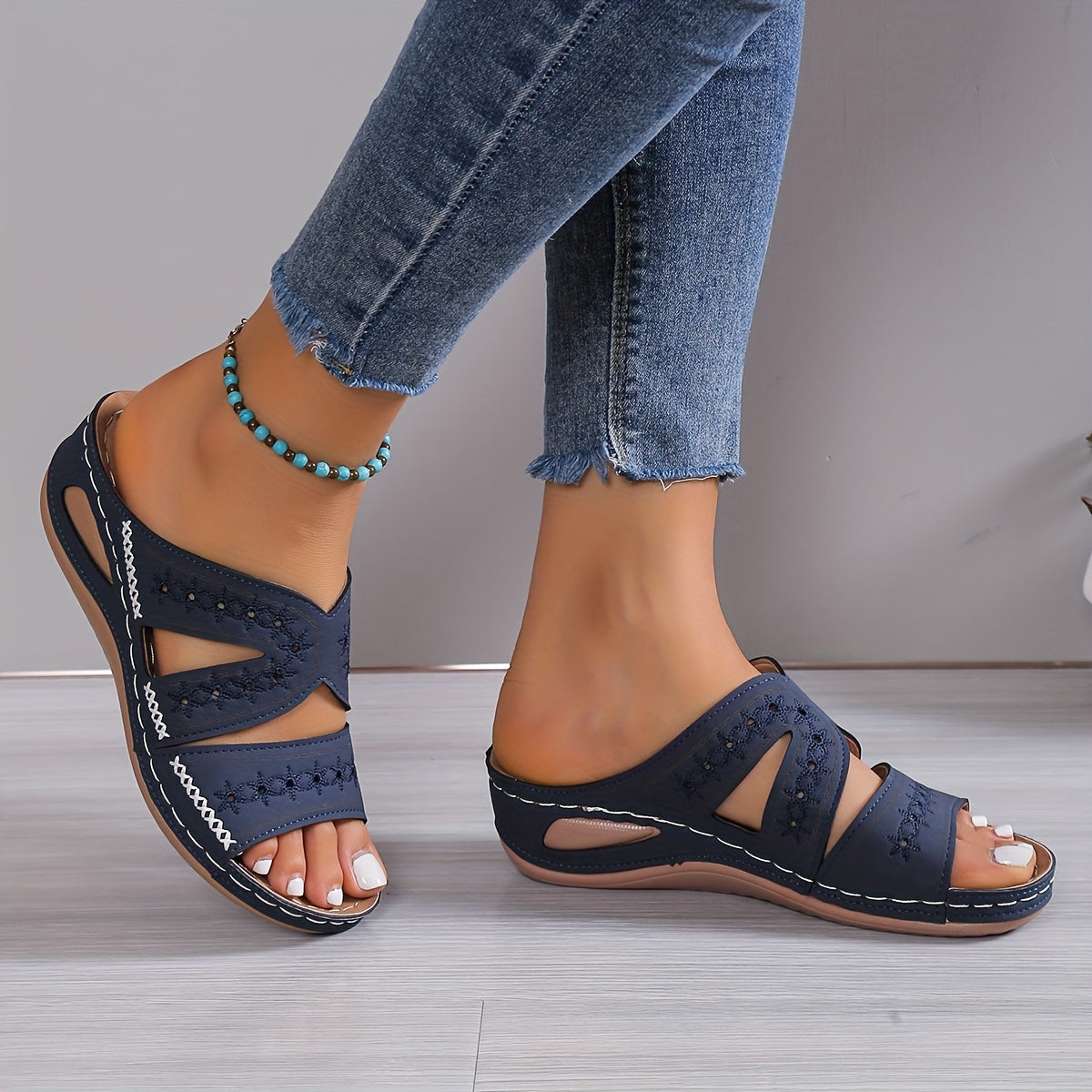 Iris - Orthopaedic sandals